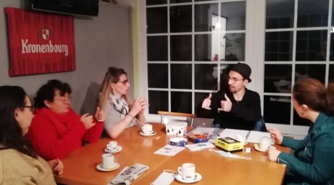 Café des signes à Périgueux