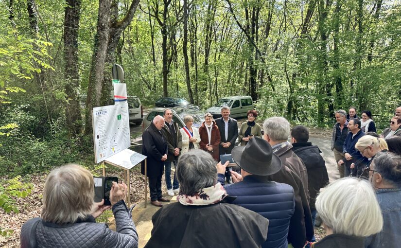 Remise du Label Tourisme et Handicap à St Félix de Villadex