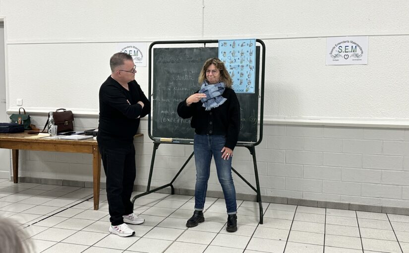 3ème séance base LSF à Périgueux
