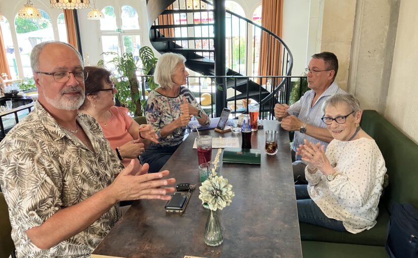 Bergerac, dernier café des signes avant les vacances